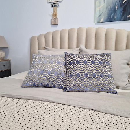 Sun & Palms - Cozy Flat In Quiet Neighbourhood With A Great Pool Area Apartment Malaga Bagian luar foto
