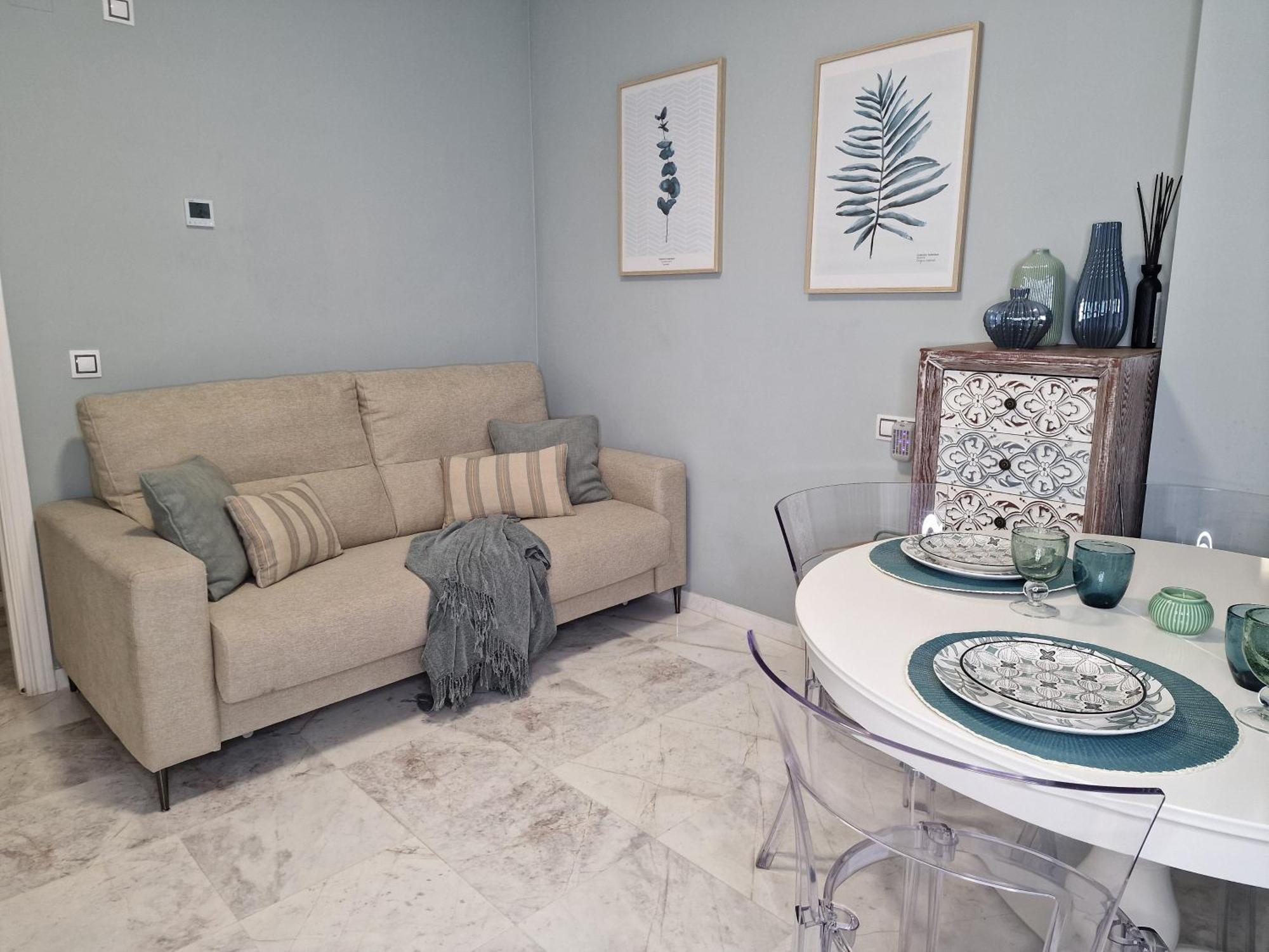 Sun & Palms - Cozy Flat In Quiet Neighbourhood With A Great Pool Area Apartment Malaga Bagian luar foto