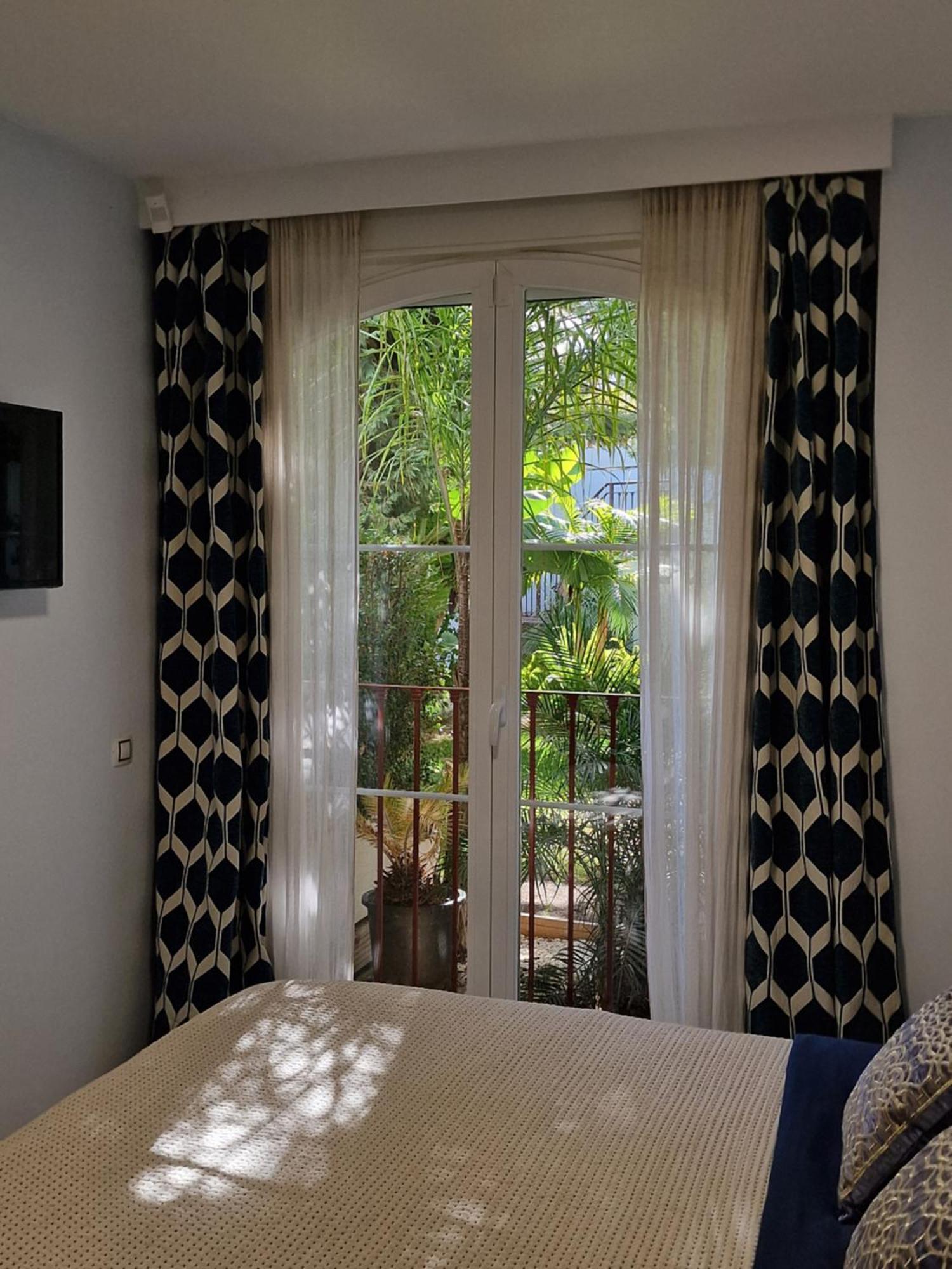 Sun & Palms - Cozy Flat In Quiet Neighbourhood With A Great Pool Area Apartment Malaga Bagian luar foto